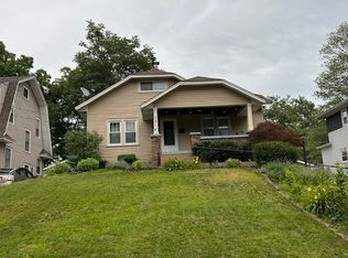 1316 Benjamin Ave SE, Grand Rapids, MI
