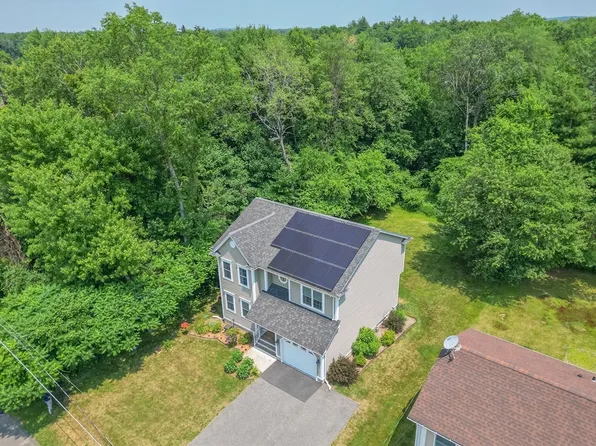 247 Cabinet St, Springfield, MA 01129