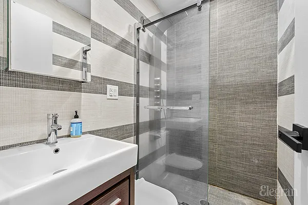 Rented by Elegran | media 1