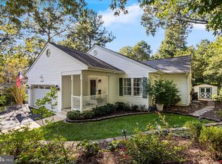 22995 Wedgewood Ln, California, MD 20619