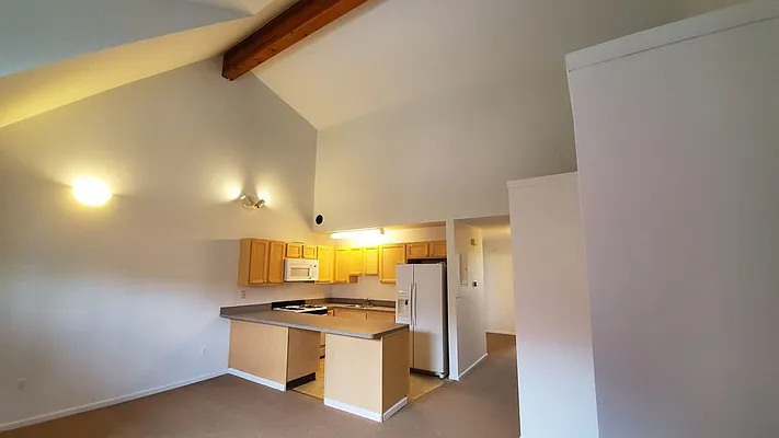 Rented by Nooklyn NYC LLC | media 24