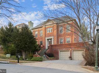 8009 Cobble Creek Cir, Potomac, MD 20854