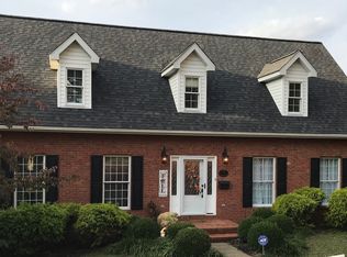 303 3rd St, Madison, WV 25130