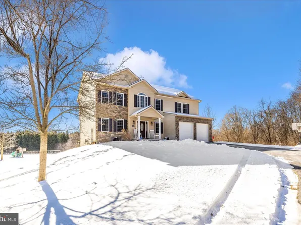 19529 Portsmouth Dr, Hagerstown, MD 21742