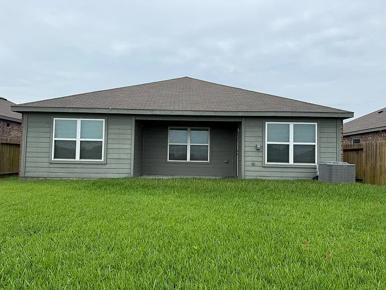 8002 Vacek Meadow Loop — Photo 35