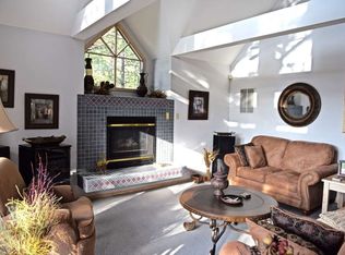 20 Vail Ave, Angel Fire, NM 87710