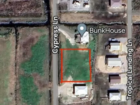212 Cypress Ln, Grand Isle, LA 70358