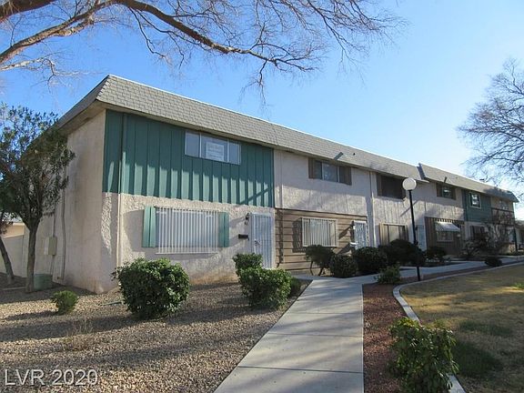 4th image of 667 Greenbriar Townhouse Way