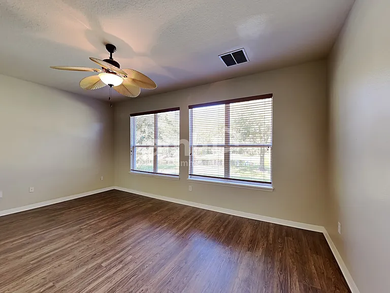 16103 Colchester Palms Dr — Photo 14