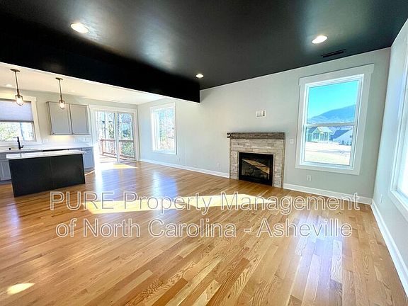 5th image of 40 Ted Linn Dr