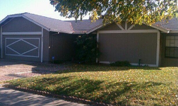 1st image of 338 Cottonwood Dr