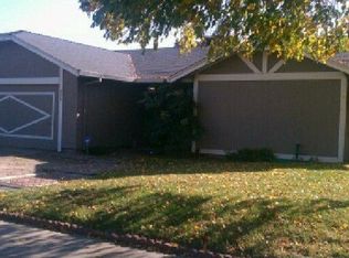 338 Cottonwood Dr, Manteca, CA 95336