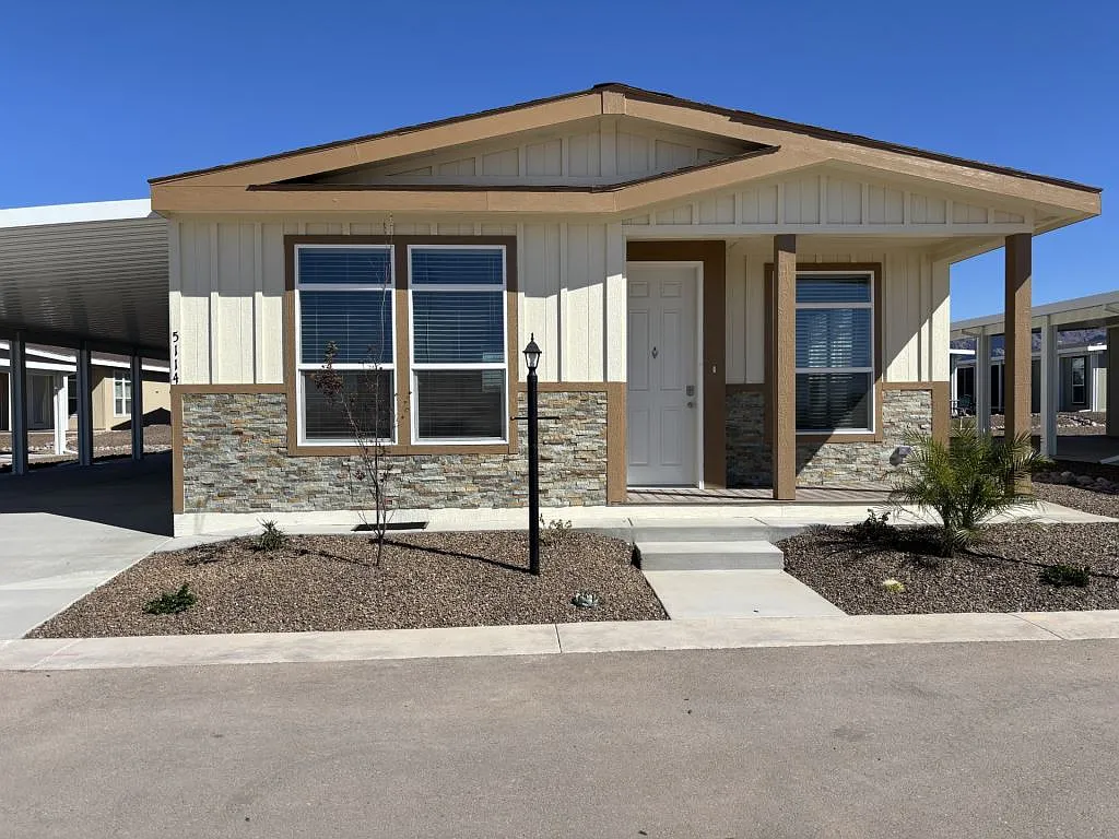 2 bed, 2.0 bath, 1634 sqft, $1,499 — Photo 1