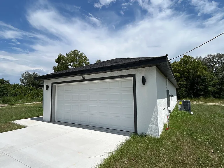 58 Olive Cir — Photo 2