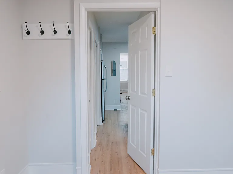 324 N 18th St #1 — Photo 12