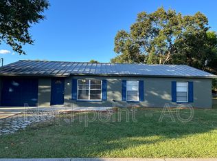 2604 Lumsden Rd, Valrico, FL 33594