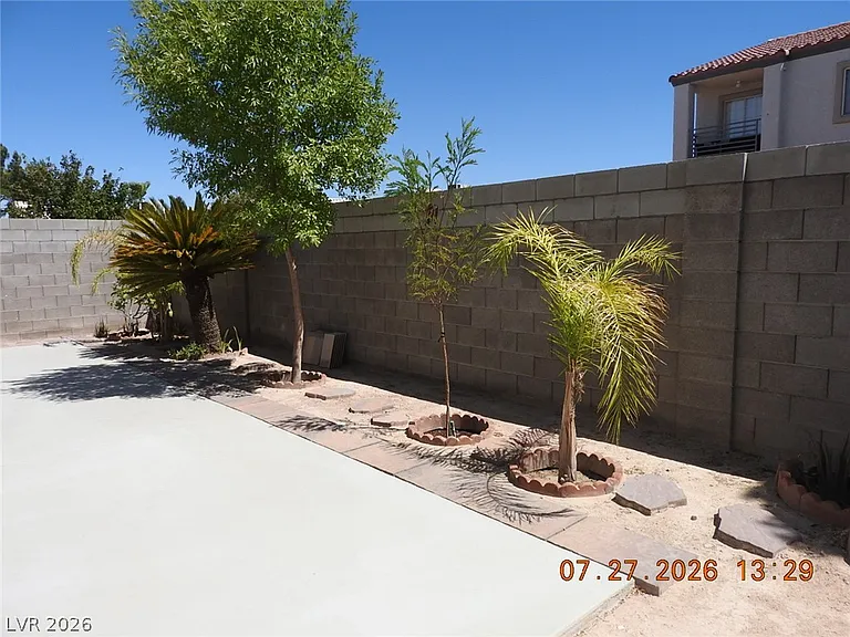 4533 Chestnut Blaze Dr — Photo 34