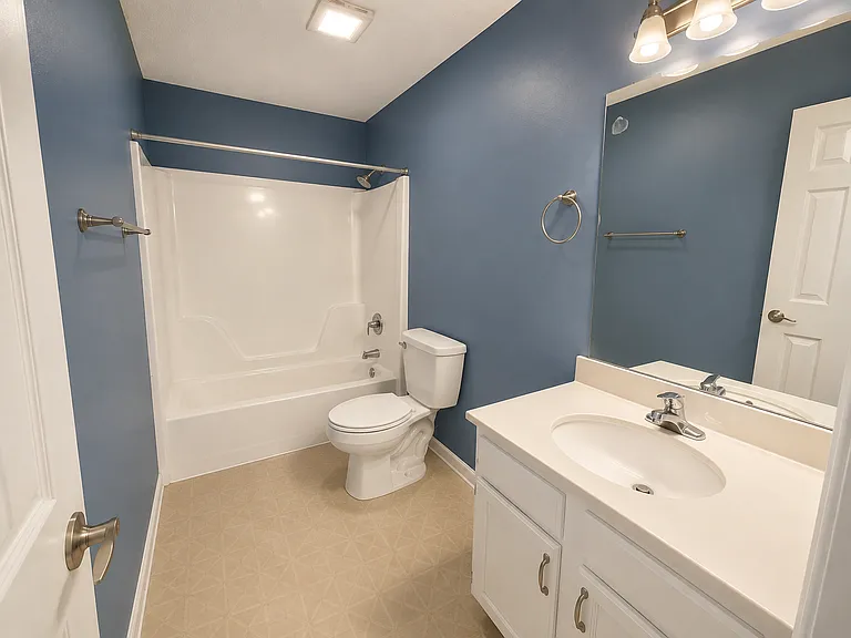 1202 Harris St — Photo 4