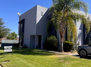 925 Emily Way #B, Madera, CA 93637