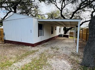 233 Rambling Dr, Canyon Lake, TX 78133