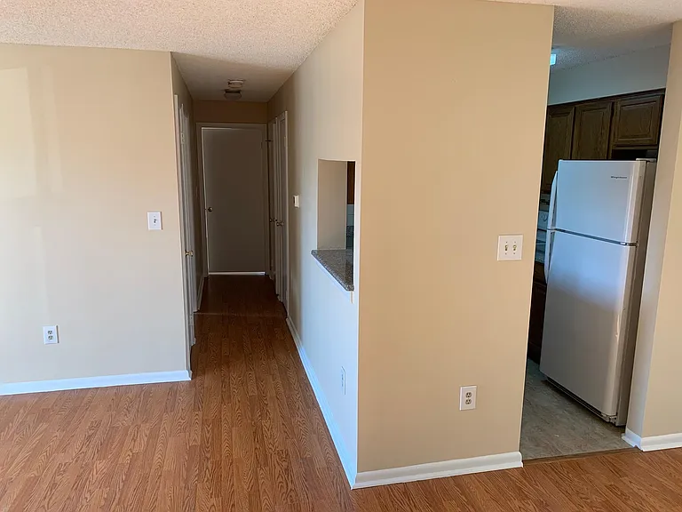 1006 Ravens Crest Dr — Photo 6
