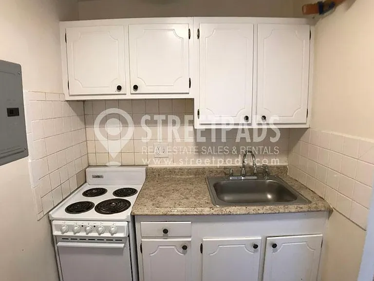 1317 Commonwealth Ave #304 — Photo 4