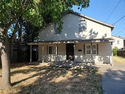 430 Robinson Ave