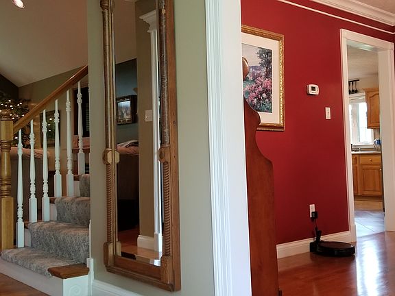 View upon entering front dr