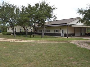 850 San Gabriel Oaks Dr, Liberty Hill, TX 78642