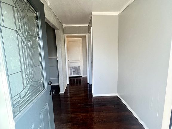 2nd image of 1442 Ormond Dr