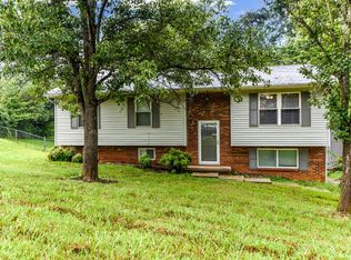 3868 Melissa Ln, Maryville, TN 37801