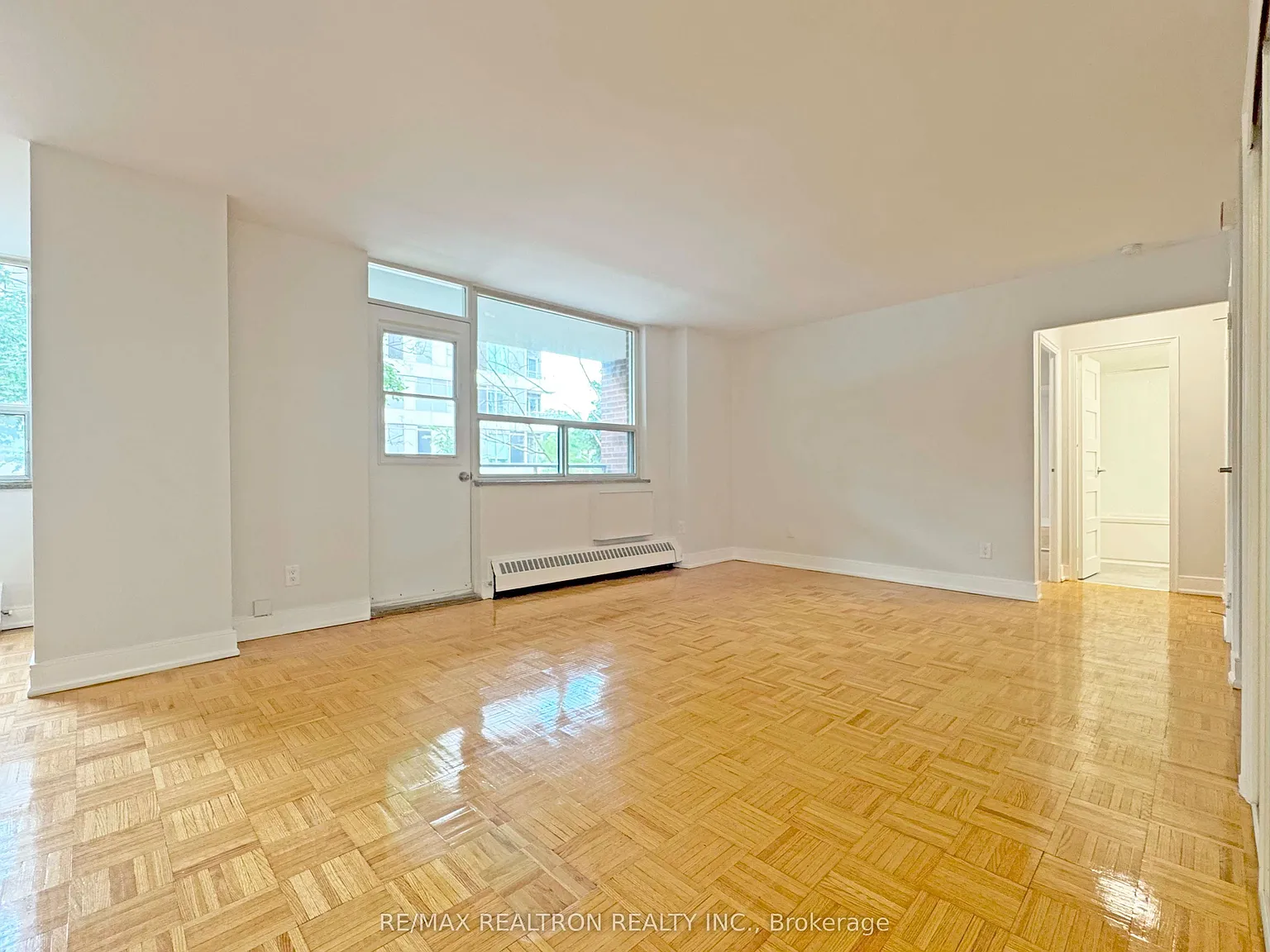 1 bed, $2,295 — Photo 4