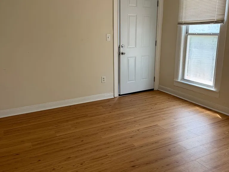 7405 Columbia Ave — Photo 6