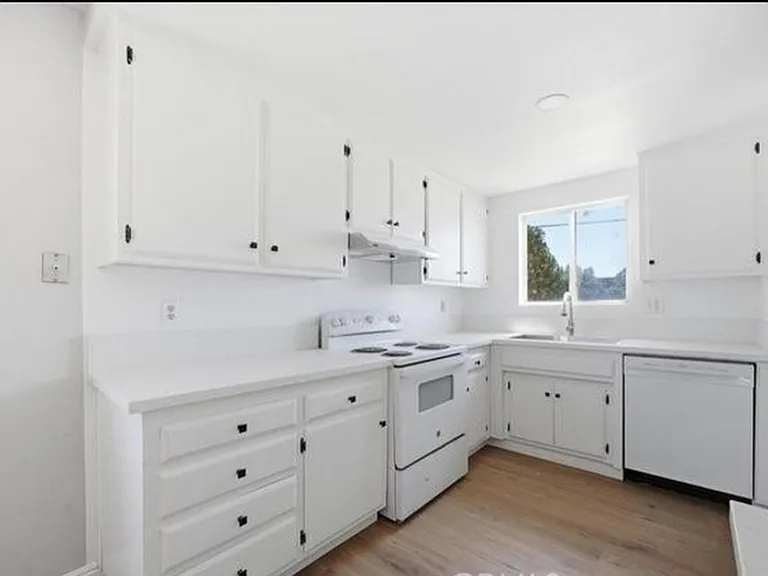 3604 Panama Ln #A — Photo 3