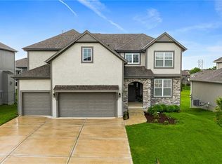 20459 W 107th Pl, Olathe, KS 66061