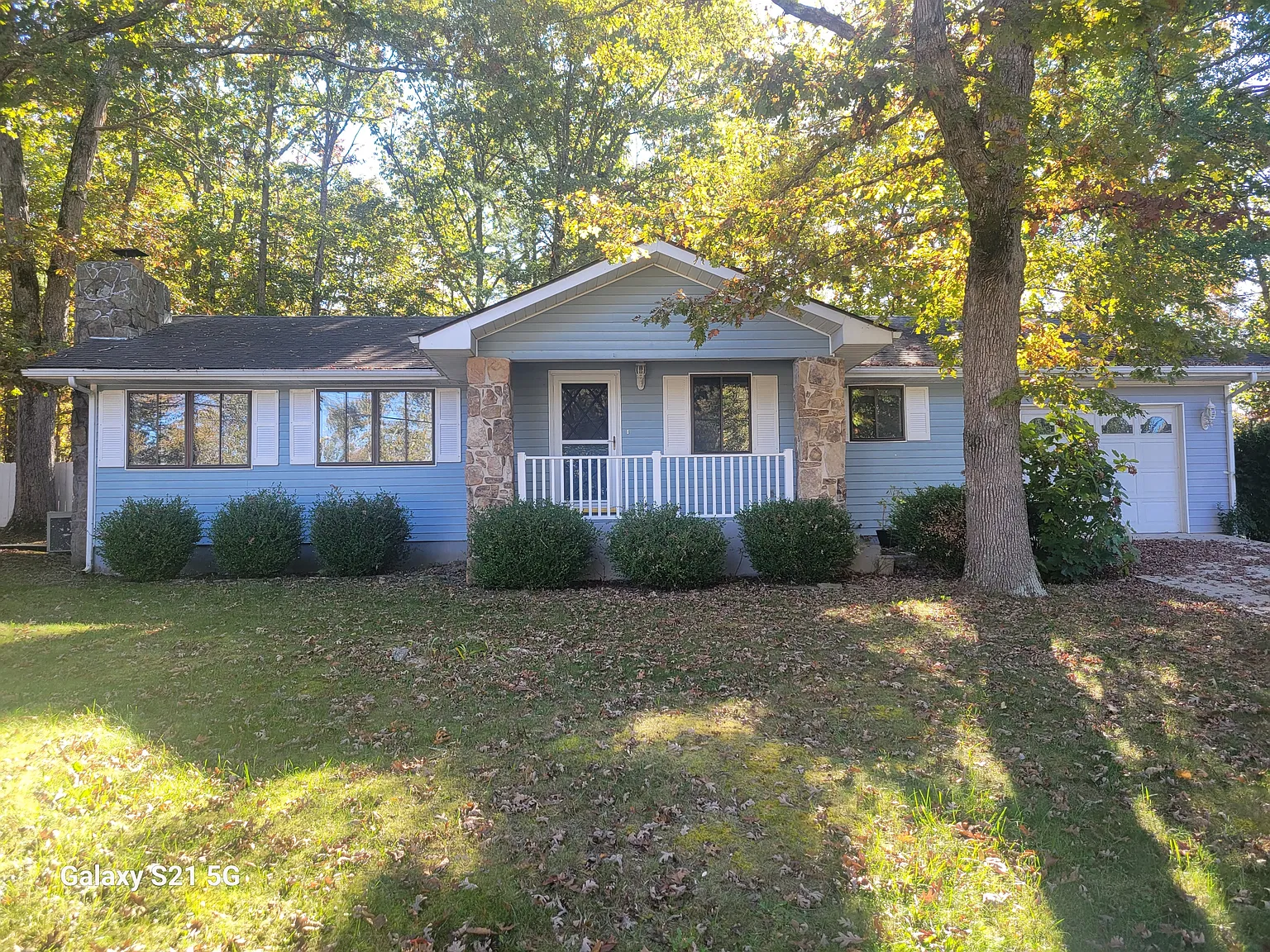 140 Lakeshire Drive - . — Photo 1