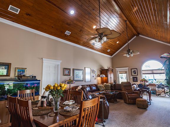 3rd image of 75 Golden Pines Rd