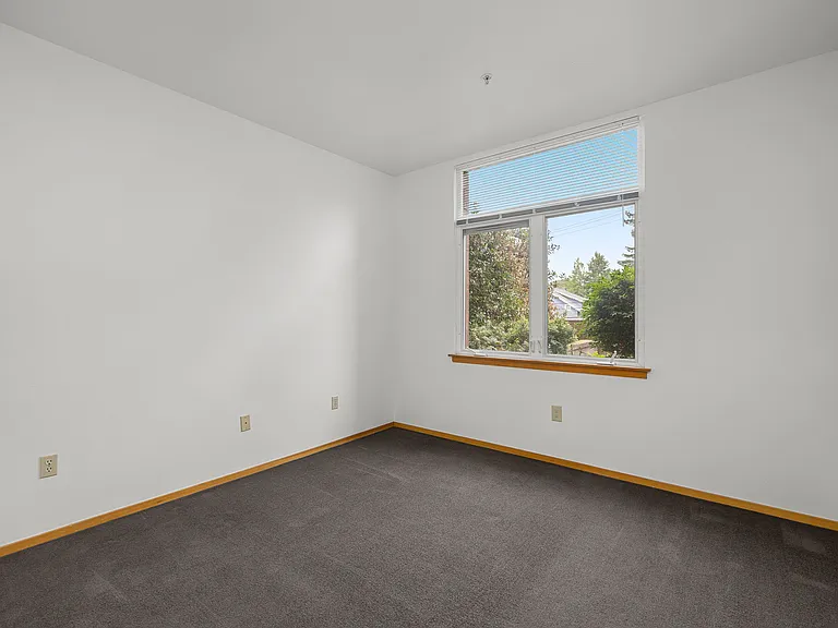 Bookmark Apartments — Photo 18