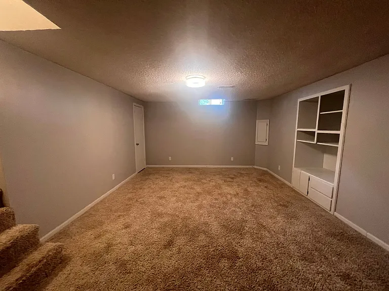 229 W Village Lake Dr — Photo 16