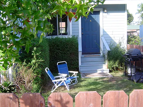 641 Del Monte Ave #B Photo 1