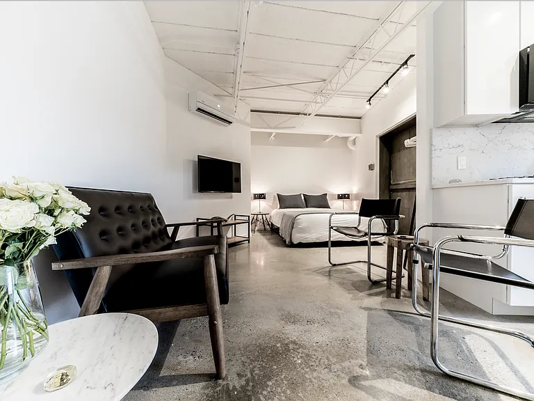 21 Green St #3A — Photo 6