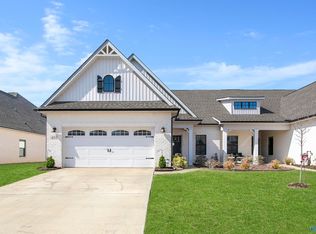 451 Legend Oak Way SW, Huntsville, AL 35824