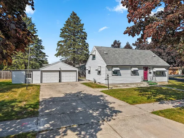 2508 Division STREET, Manitowoc, WI 54220
