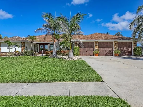 1085 Sorrento Woods Blvd, Nokomis, FL 34275