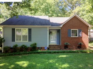 6411 Rockshire Dr, Charlotte, NC 28227
