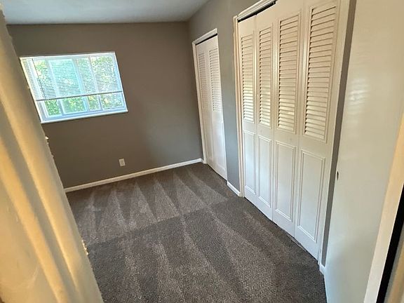 4th image of 1045 Forest Ct APT 11