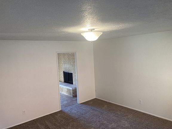 3rd image of 809 N 630 W