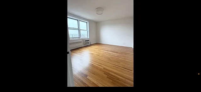 2900 Ocean Ave #1 — Photo 12