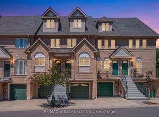 80 Strathaven Dr #53, Mississauga, ON L5R3V9