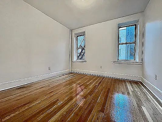 4th image of 187 Pinehurst Ave APT 3F